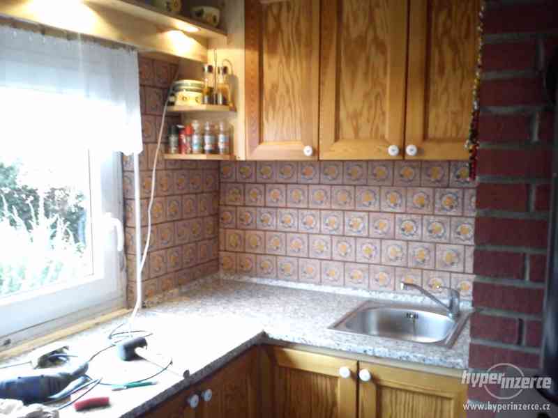 Prodám chatu k rozebrání - foto 3