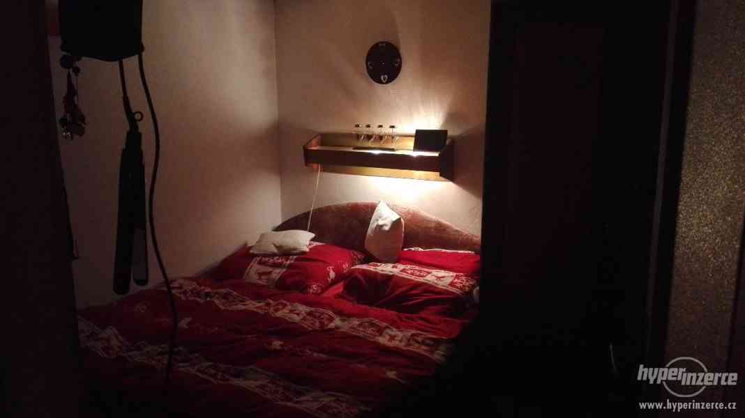 Prodám chatu k rozebrání - foto 4