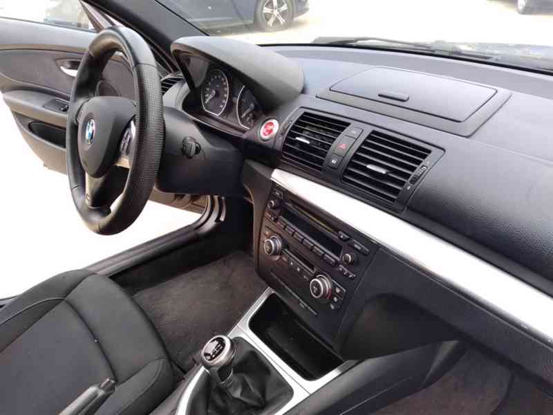 BMW 118 D - NA NÁHRADNÍ DÍLY,TRVALE VYŘAZENO - foto 14