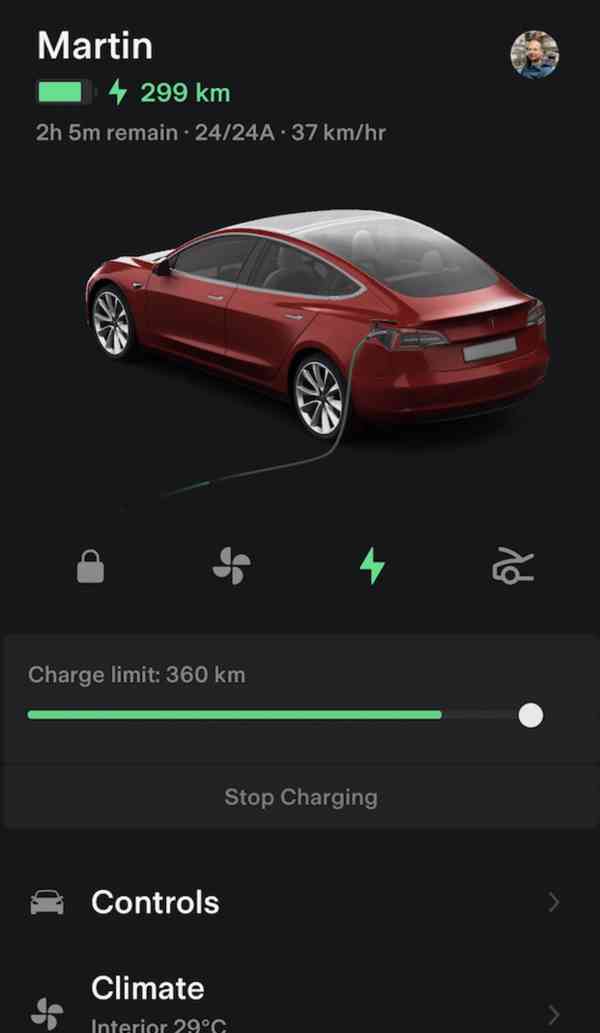 Tesla Model 3 pronájem od 1900 Kč na den - foto 6