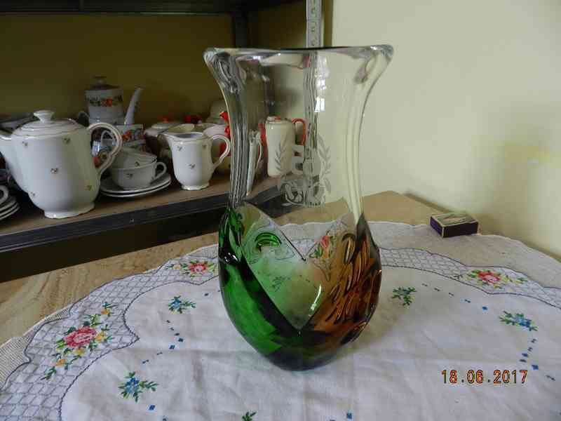 Hezká barevná Váza 65 Hutní Sklo Paleček Škrdlovice - foto 5