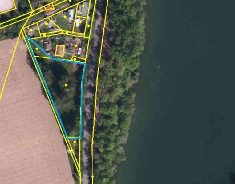 PRODEJ REKREAČNÍHO RESORTU U ŽERMANICKÉ PŘEHRADY OBEC LUČINA - foto 2