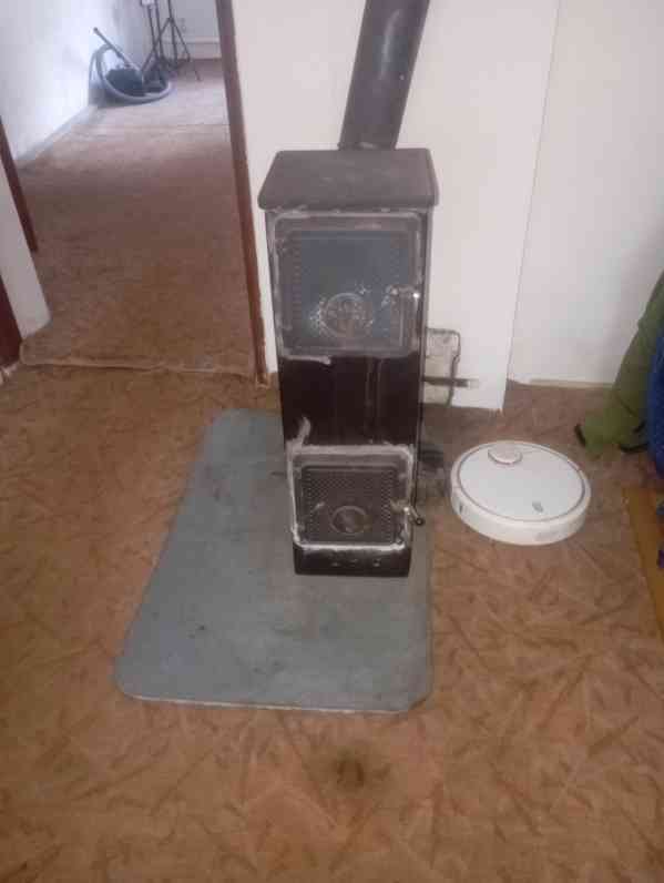 Petry kamna malo používaná 