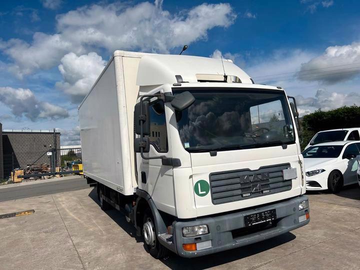 Prodám MAN TGL 8-180 Kamión LBW, Diesel 132 kW,  Manuál 6st. - foto 6