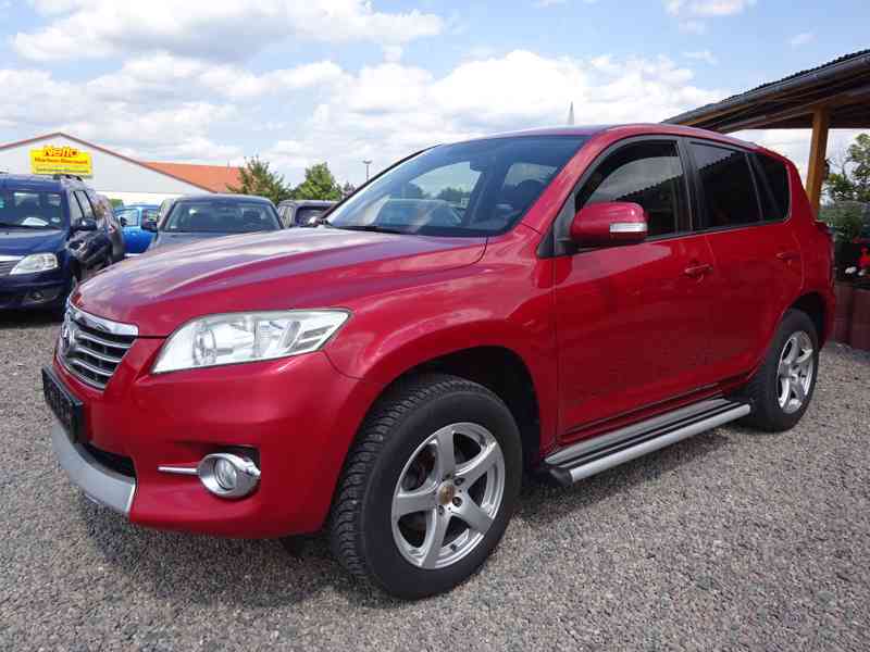 Toyota RAV 4 2.0i Travel benzín 116kw - foto 3