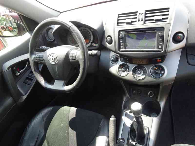 Toyota RAV 4 2.0i Travel benzín 116kw - foto 9