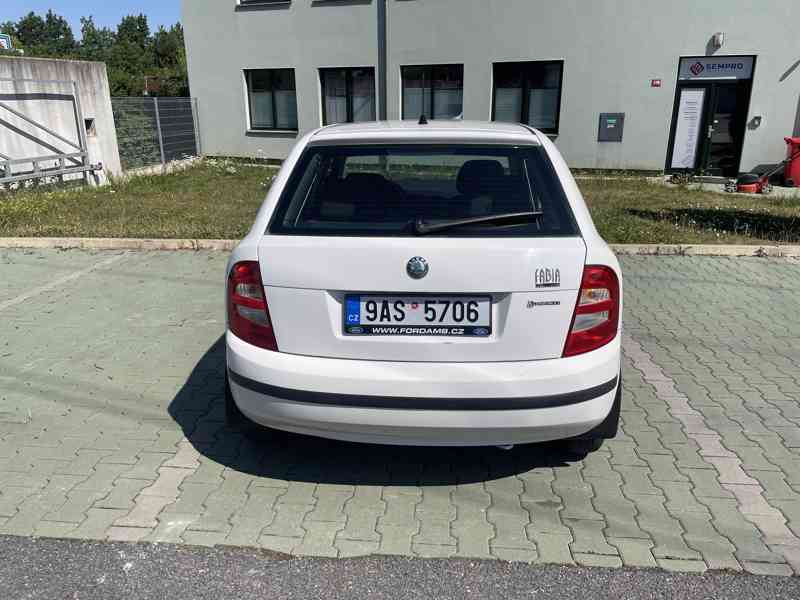 Pronájem auta - foto 4