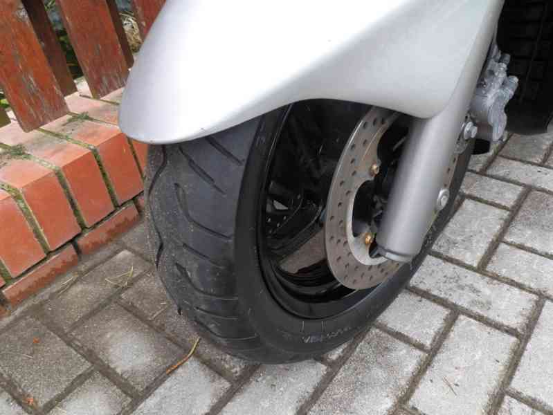 Yamaha Majesty 400 (2008) - foto 3