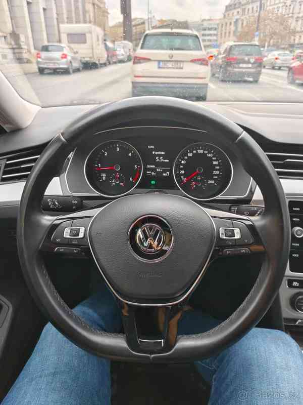 VW Passat B8 2.0TDI 110kW - bezvadný stav - foto 15