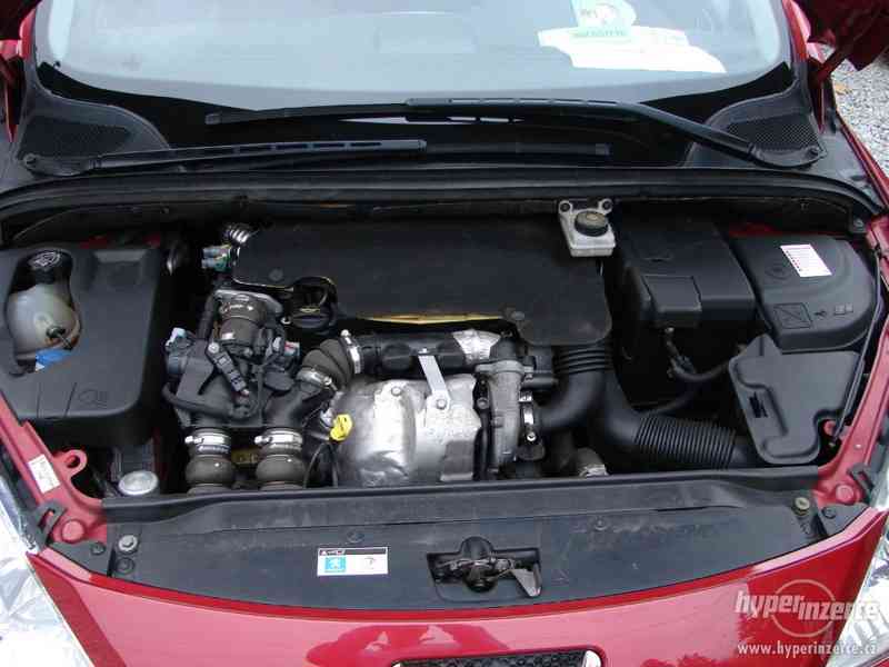 Peugeot 307 1.6 HDI (80 KW) KLIMA r.v.2006 - foto 13