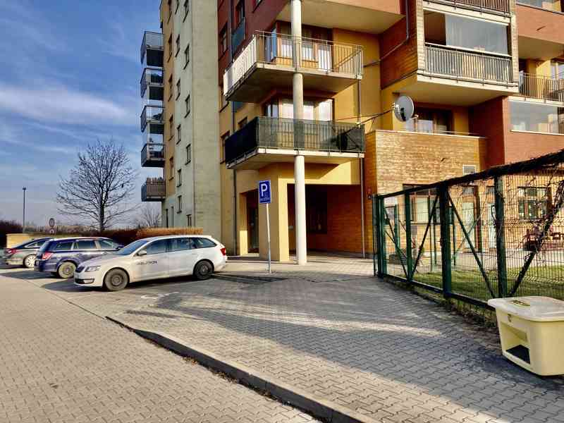 Pronájem moderního bytu 1+kk, Praha 9 - Čakovice - foto 6