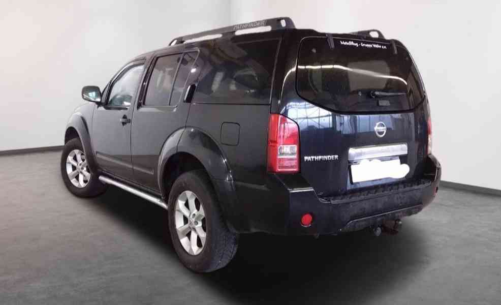 Nissan Pathfinder 2.5 dCi SE 140kw - foto 11