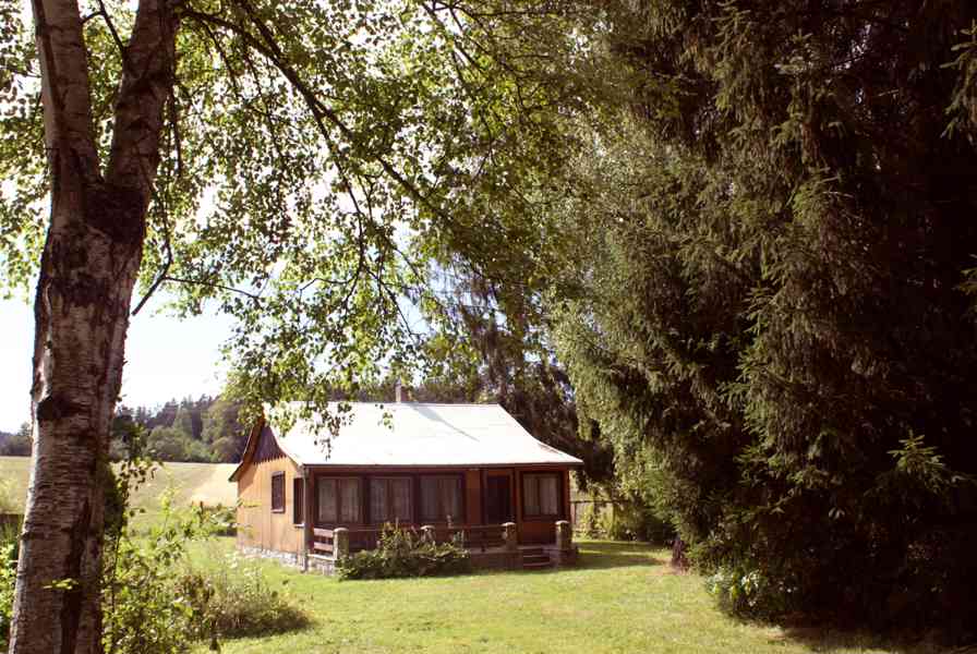 PRODEJ CHATY Stříbrná Skalice - Hradec - foto 7