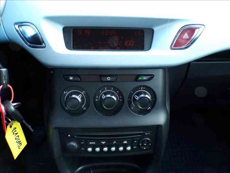 Citroën C3 1,2 i - foto 7