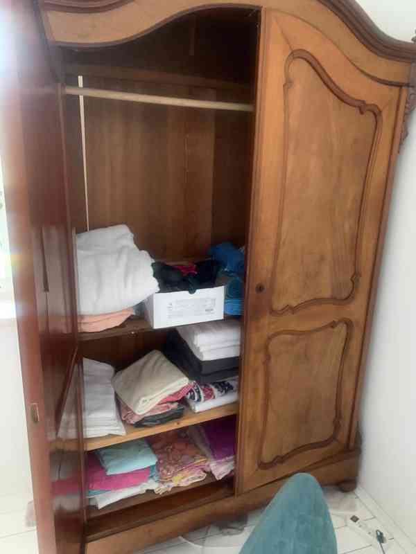 Starožitná skříň - foto 3