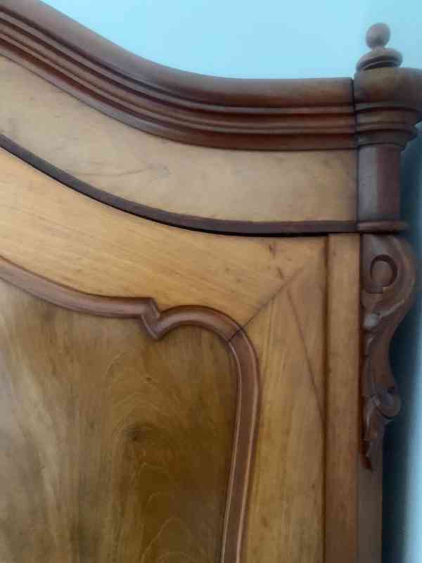 Starožitná skříň - foto 4