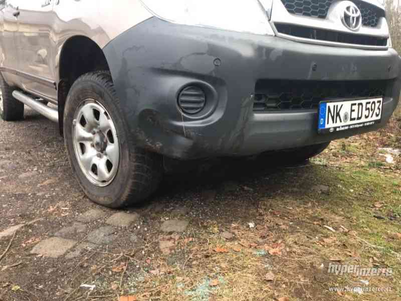 Toyota HiLux 4x4 Extra Cab 106kW - foto 4
