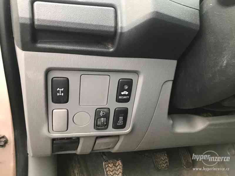 Toyota HiLux 4x4 Extra Cab 106kW - foto 6