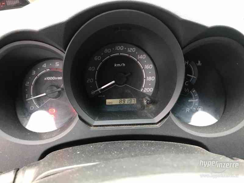 Toyota HiLux 4x4 Extra Cab 106kW - foto 8