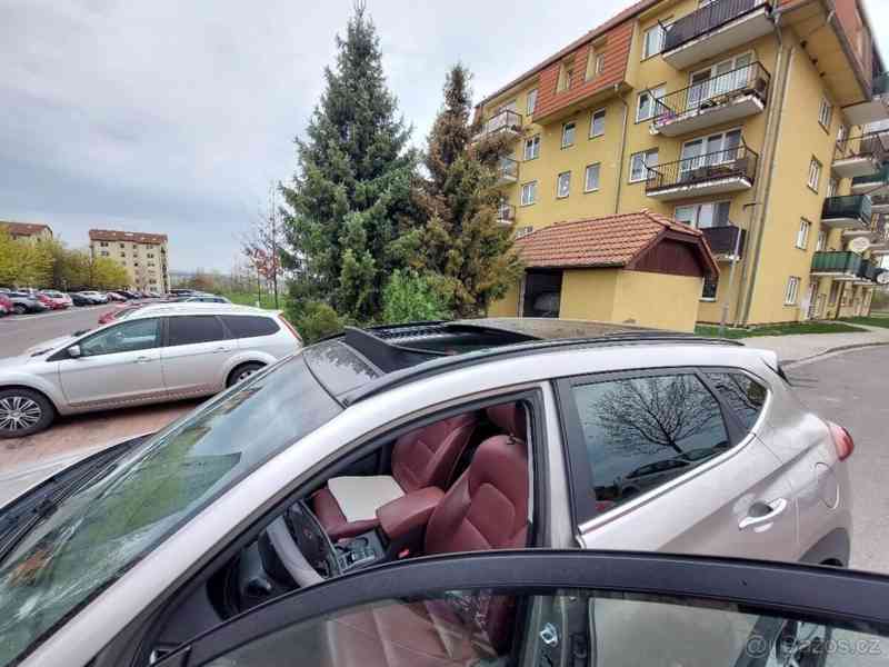 Hyundai Tucson 1,7 - foto 8