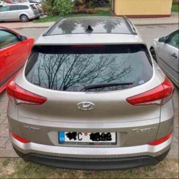 Hyundai Tucson 1,7 - foto 13