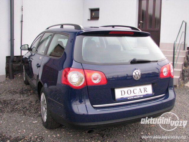 Volkswagen Passat 1.6, benzín, rok 2007 - foto 5