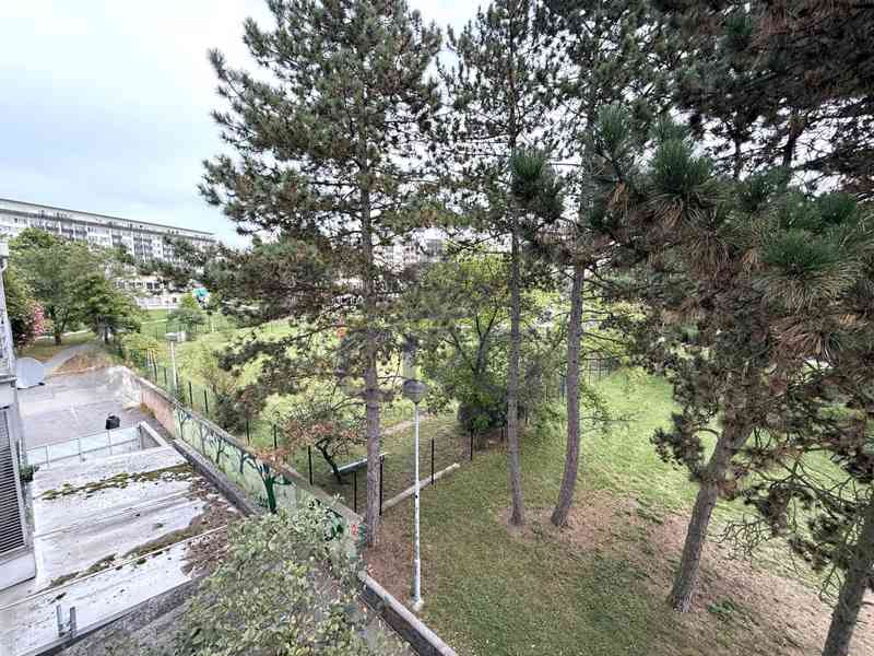 PRONÁJEM CIHLOVÉHO BYTU 2+KK O CP CCA 86,9 m2, BRNO – LESNÁ - foto 13