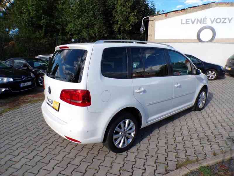 Volkswagen Touran 2,0 TDI AUTOMAT,HIGHLINE - foto 3