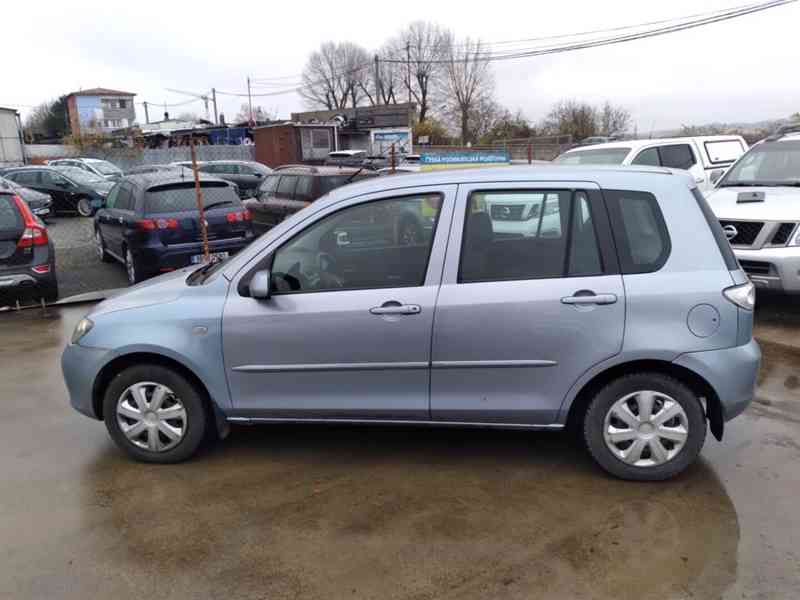 MAZDA 2  1.2 - foto 4