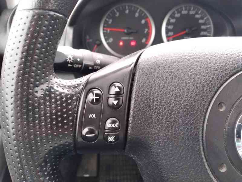 MAZDA 2  1.2 - foto 11