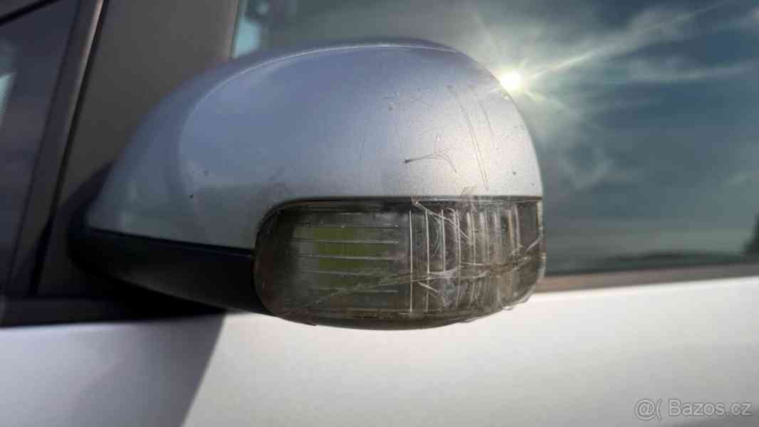 Volkswagen Touran 1,9   TDI 77KW - foto 4