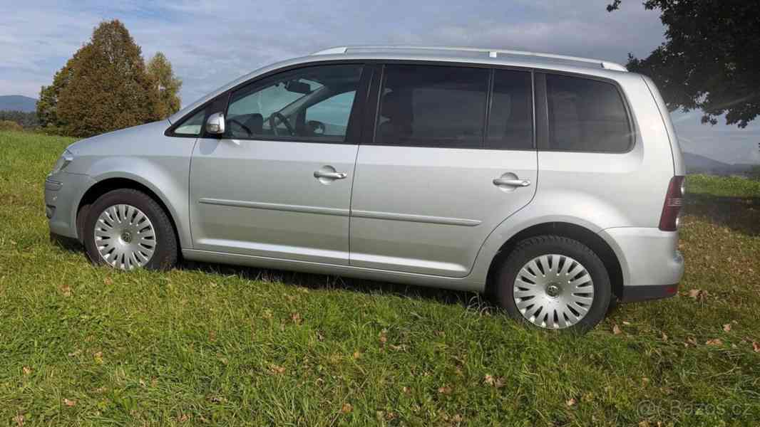 Volkswagen Touran 1,9   TDI 77KW - foto 19