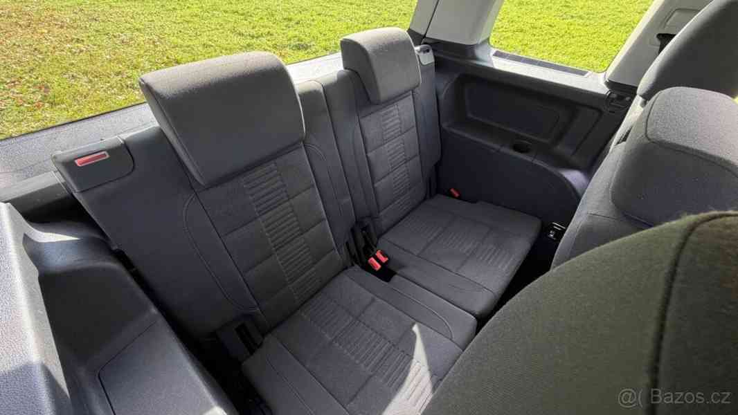 Volkswagen Touran 1,9   TDI 77KW - foto 16