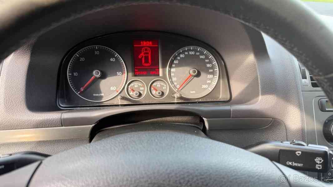 Volkswagen Touran 1,9   TDI 77KW - foto 10