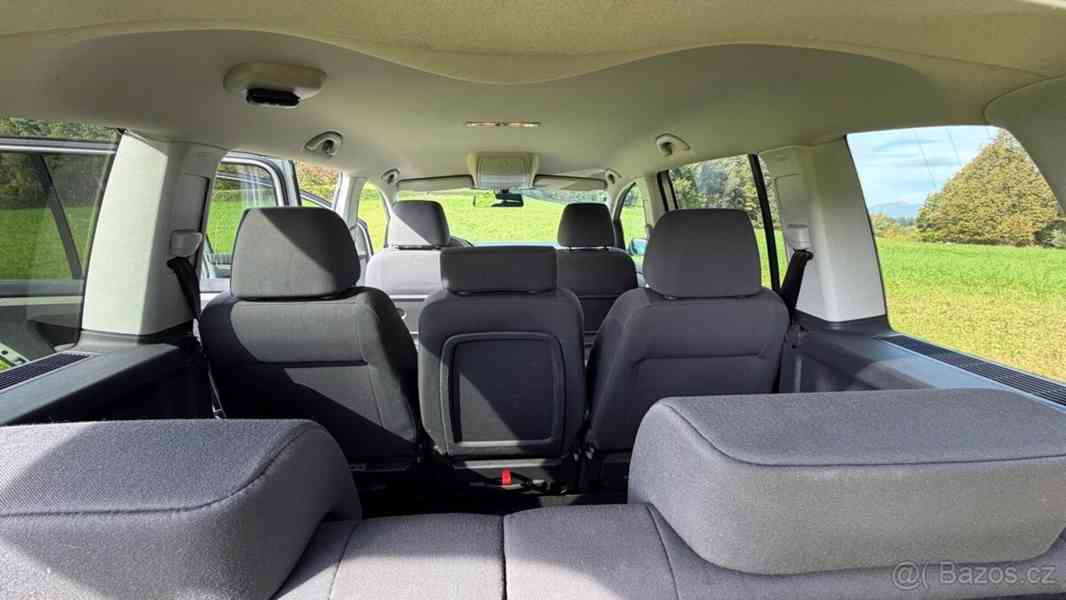 Volkswagen Touran 1,9   TDI 77KW - foto 17