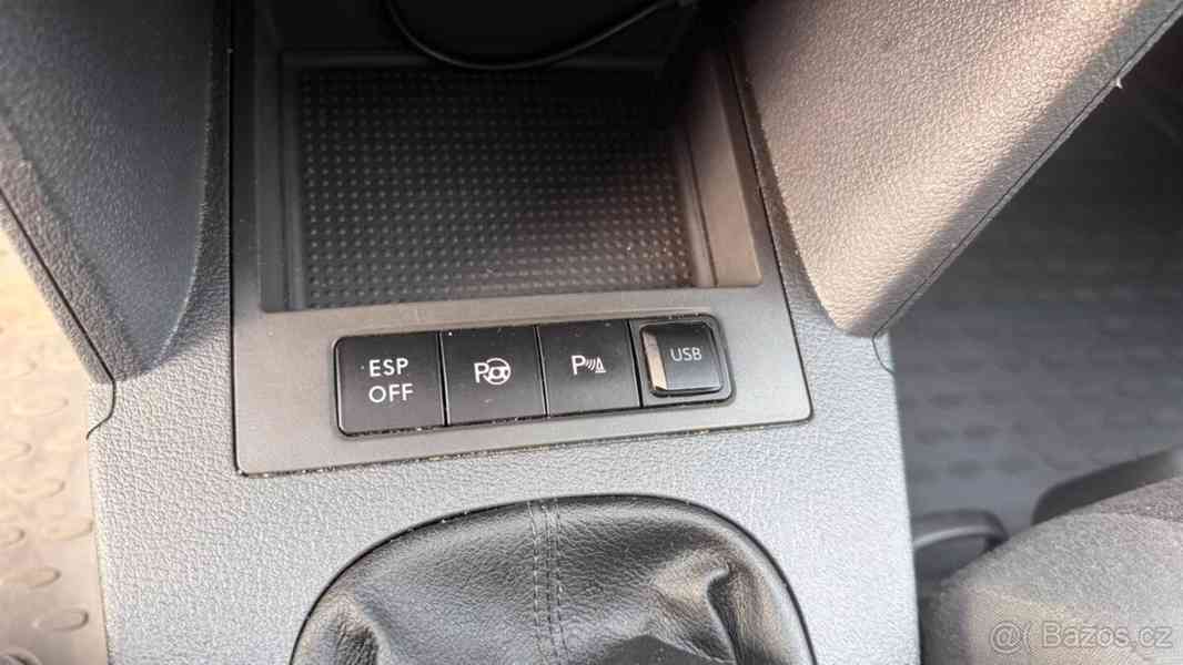 Volkswagen Touran 1,9   TDI 77KW - foto 7