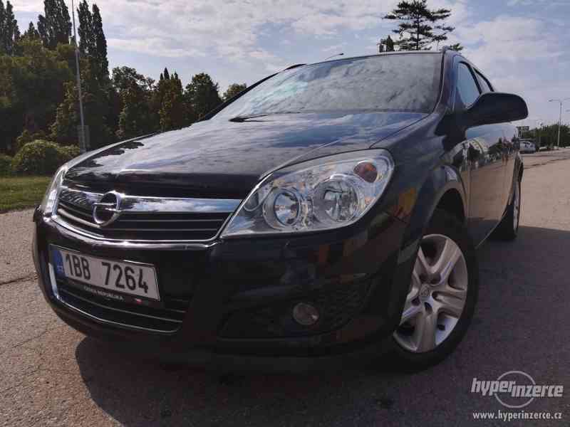 OPEL ASTRA CARAVAN 1.9CDTI 88KW RV 2010 - foto 1