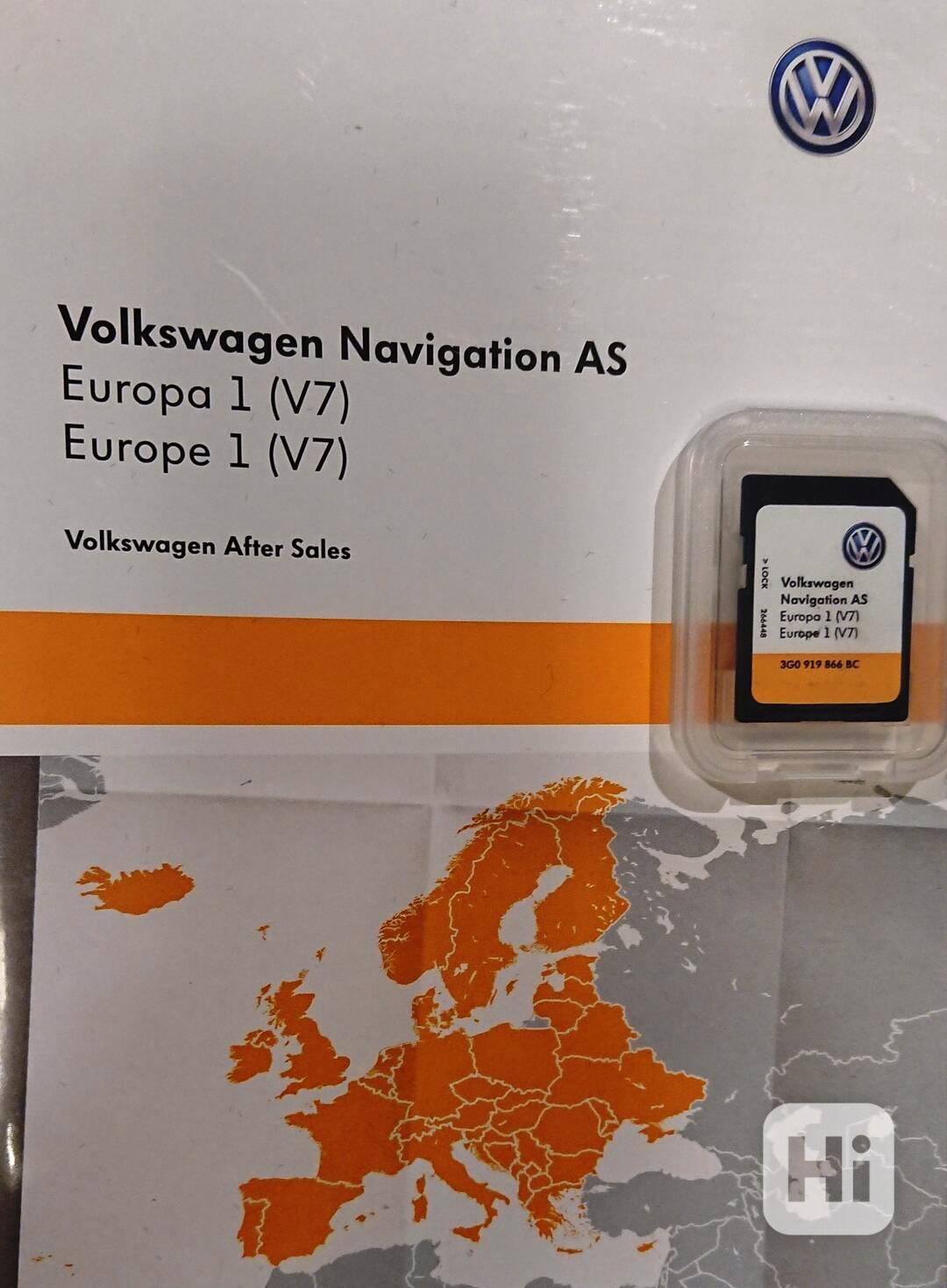 Navigace - Mapy Volkswagen Golf, Passat, Touran Touareg - foto 1