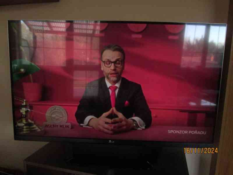 Televize LG 47LM660S 3D  - foto 3