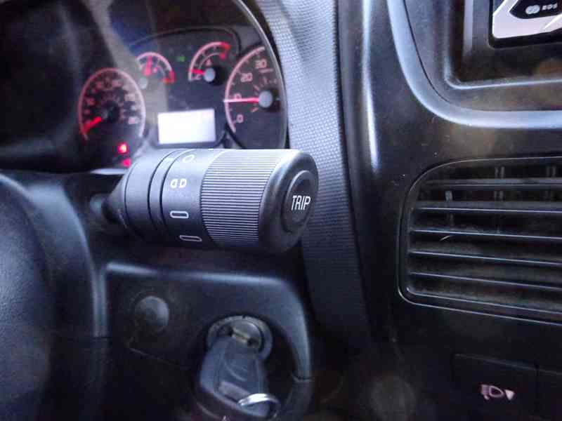 Fiat Dobló 1.4T-JET r.v.2013 1:majitel (DPH) - foto 10