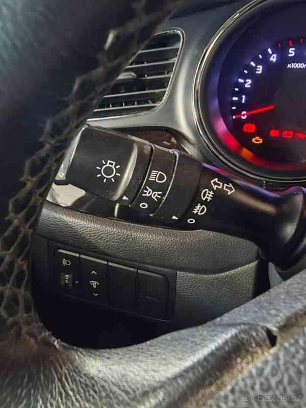 Kia Ceed 1,6   CRDI - foto 9