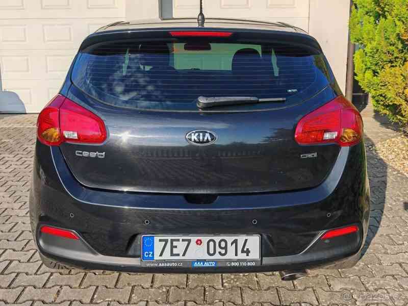 Kia Ceed 1,6   CRDI - foto 18