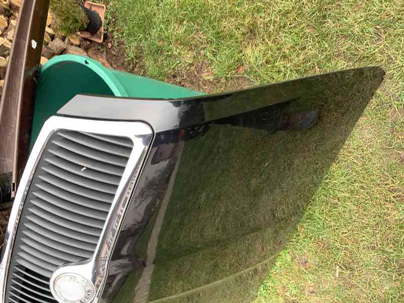 Kapota skoda octavia 2 II 04-09 cerna 9910 maska - foto 9
