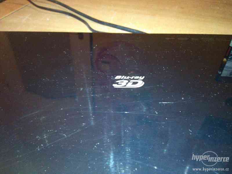 Blu-Ray 3D přehrávač Samsung BD-F5500 - foto 9