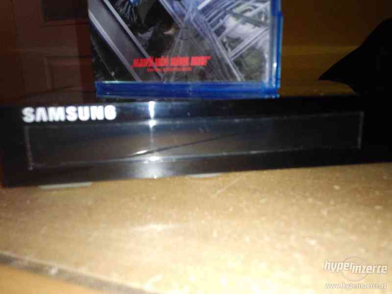 Blu-Ray 3D přehrávač Samsung BD-F5500 - foto 10