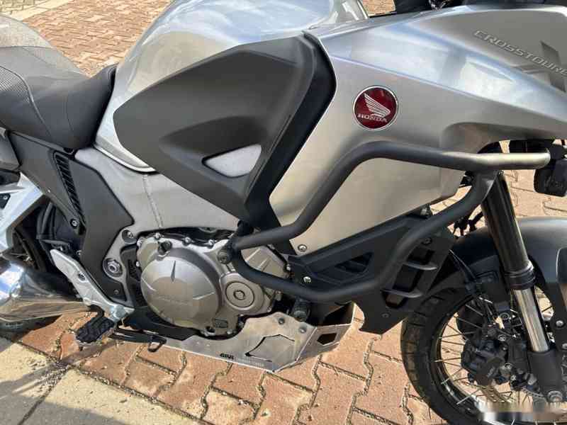 Honda VFR 1200 X Crosstourer 2012 - foto 11