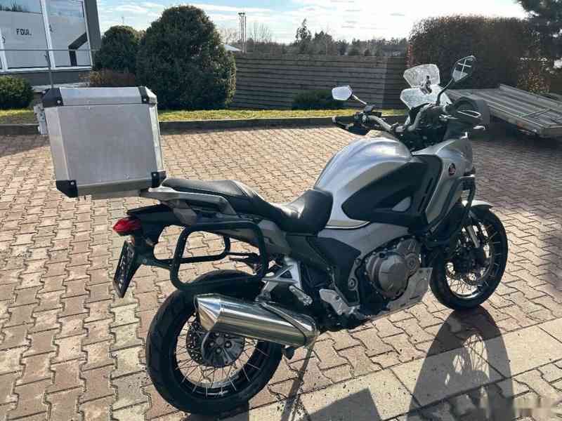 Honda VFR 1200 X Crosstourer 2012 - foto 3