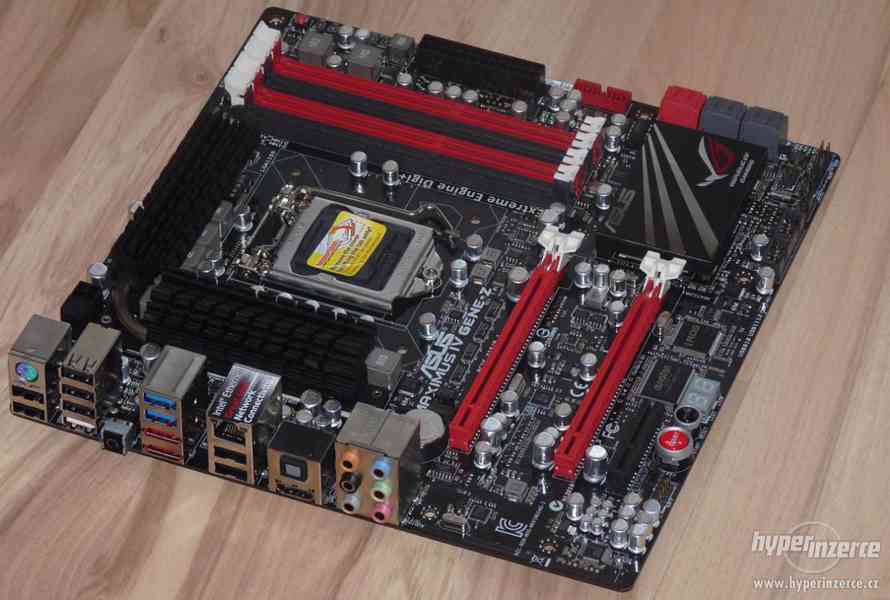 ASUS MAXIMUS IV GENE-Z - foto 2