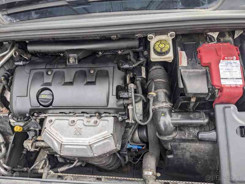 Peugeot 308 sw 1.6 vti 88kw benzín tažné combi  - foto 16