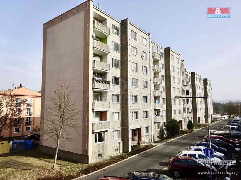 Prodej bytu 3+1, 76 m?, Ostrov, ul. Lidická - foto 1